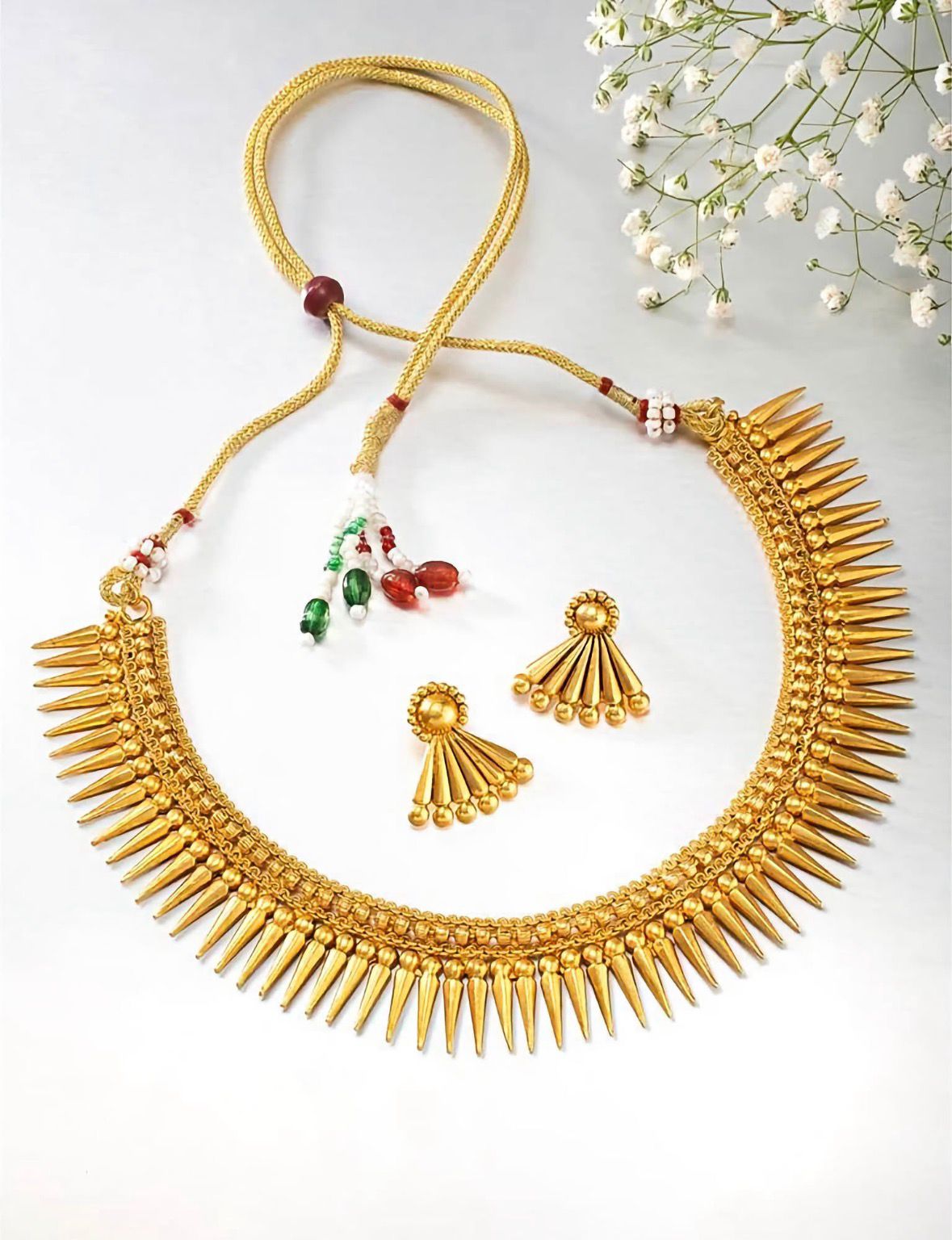 Traditional Antique Gold-Toned Spike Collar & Jhumka-Style Studs Set